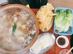 -威邵鸡煲(西华路总店)
