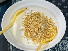 -蜗牛小馆醉乡民谣云南菜(惠新西里店)