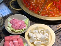 肥牛-叁口煮市井老火锅(春熙路店)