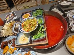 -楠小云·云南鲜菌·鲜牛自助火锅(九眼桥店)