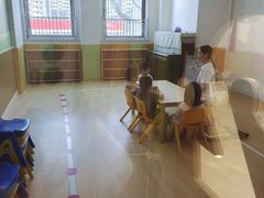 -婴智贝佳蒙特梭利早教托育中心(杨浦店)