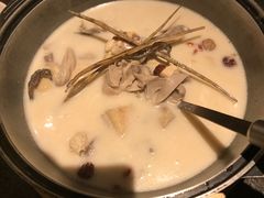 -煲宫猪肚鸡(昆山金鹰国际购物中心店)