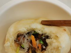 -李与白包子铺(桐梓林店)