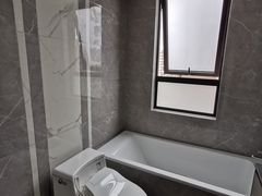 -百姓装潢(漕宝店)