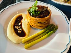 -福楼毕斯罗F Bistronome(国贸商城约会地标景观店)