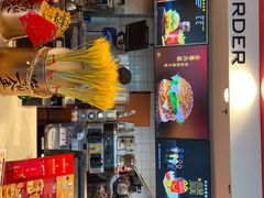 -麦当劳(虹梅路地铁站店)