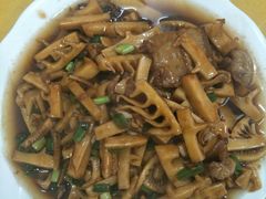 笋烧肉-百味园土菜馆(迎宾东路店)