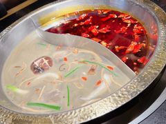 鸳鸯锅-井格重庆火锅(西直门凯德Mall店)