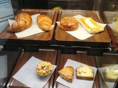 -星巴克(广州中华广场B1层店)