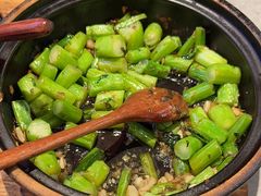 -不二啫·广府啫啫煲(江燕路万科里店)