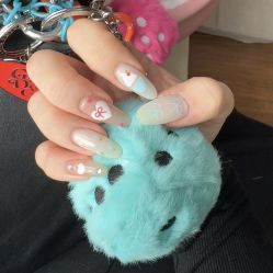 -瞧·享轻奢美甲美睫