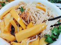 -瑞丰园庭院餐厅·白族传统家常菜
