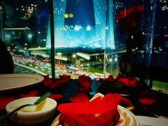 -福楼毕斯罗F Bistronome(国贸商城约会地标景观店)