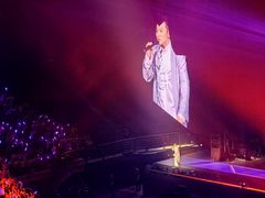 -宝能国际体育演艺中心