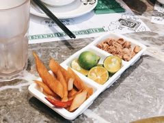 -禄婶鸡煲·打边炉