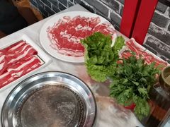 -羊家胡同·龙虾烧烤火锅(龙汇路店)