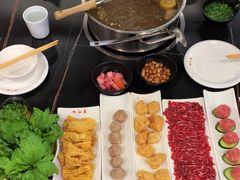 -潮汕美牛肉丸火锅店(天宁寺店)