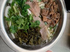 -花溪牛肉粉(八鸽岩店)