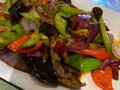 -大城·烧烤海鲜大排档(台东店)