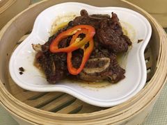 黑椒蒸雪花牛仔骨-龙禧渔村酒楼