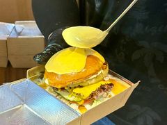 -虹桥艺术中心