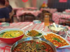 -洪霞餐馆·川菜·鲜货现炒(两江春城店)