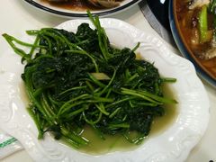 -鑫悦楼煎蟹·16年海鲜大排档