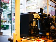 -ABOUT LIFE COFFEE BREWERS
