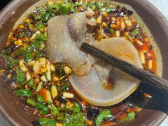 -贵府酸汤牛肉火锅·贵州老字号(飞山街店)