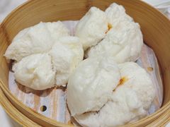 -香港百合居(LCM置汇旭辉广场店)
