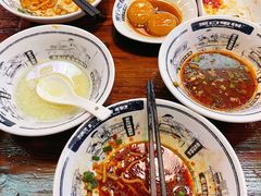 -黑白电视长沙小吃(美林M·LIVE天地东座店)