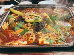 -江湖亮亮蒸虾大排档烤全羊清真(武汉总店)
