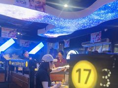 -瑞虹新天地月亮湾