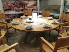 -蜜桃餐厅·伴山(湖滨商业街店)