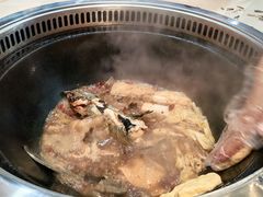 -哈尔滨烧烤·山河村铁锅炖(交大店)