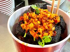 -黑色经典臭豆腐·湖南特产(步行街店)