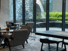 -上海虹桥西郊假日酒店