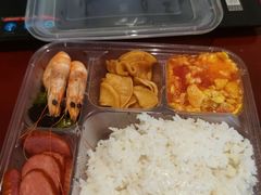 -东北大厦酒店(沈阳北站青年大街店)