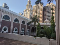 -香港大学