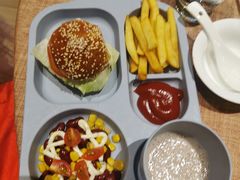 儿童餐-海棠湾九号度假酒店-融荟家和中餐厅