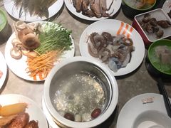 -V-ONE西雅图海鲜自助餐厅(仓山万达广场店)