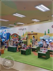 -莫莉幻想儿童乐园(武汉经开永旺店)