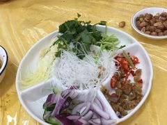 -官塘陈记鱼生·潮汕砂锅粥·牛肉火锅(潮枫路总店)