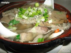 -老钟家烤羊排·敦伊阁清真餐厅胡羊焖饼