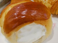奶油牛角面包-新侨三宝乐面包店(崇文门店)