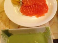 iphone_upload_pic-城市名人酒店喝彩西餐厅(人民南路店)