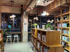 -香洲区图书馆(乐士文化区店)