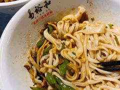 辣椒炒肉粉-易裕和·长沙米粉(竹塘西路店)