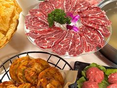 -三头牛·潮汕牛肉生蚝火锅 (夏湾店)