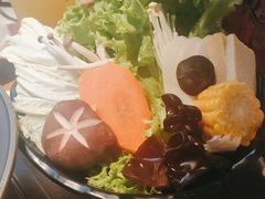 -呷哺呷哺(融创茂店)